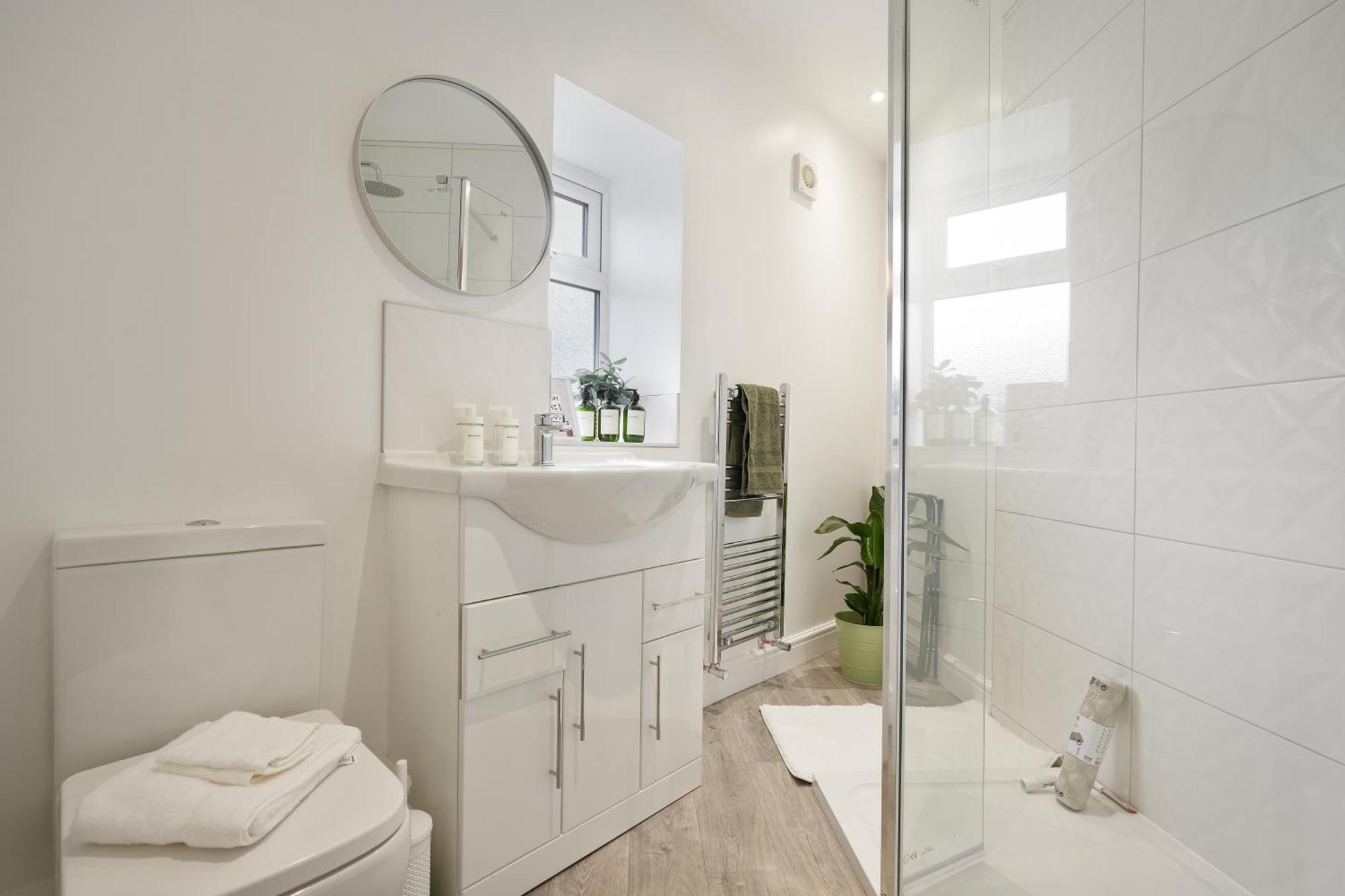 Sheffield Apt, Free Parking, Perfect For Workers Stannington  Экстерьер фото